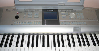 Used Yamaha DGX-505 electric portable grand piano.